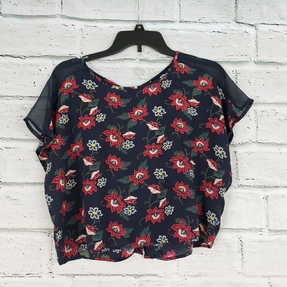 Frenchie cropped floral rayon blouse